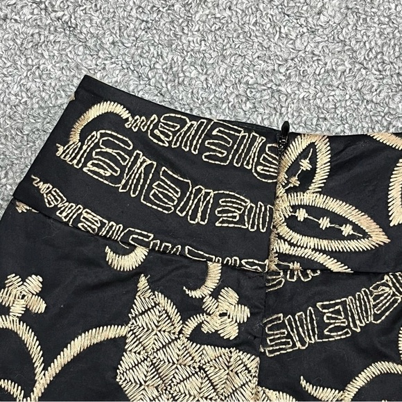 Talbots Collection A Line Skirt Size 2 Petite Black with Tan Allover Embroidery - Picture 10 of 12